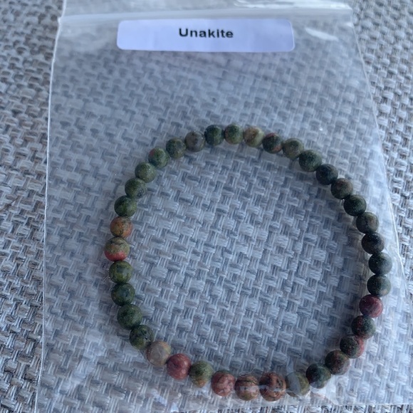 Mini energy healing bracelets for children - Picture 9 of 9